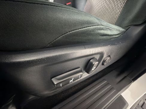 Used 2019 Toyota 4Runner TRD Off-Road image 14