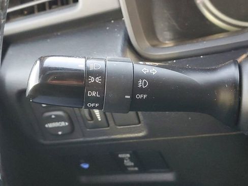 Used 2015 Toyota 4Runner SR5 image 18