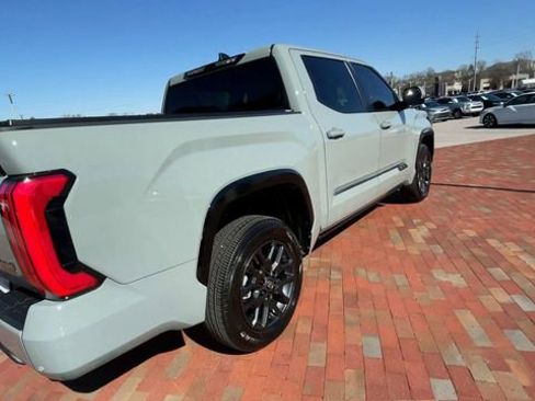 Used 2025 Toyota Tundra Platinum image 9