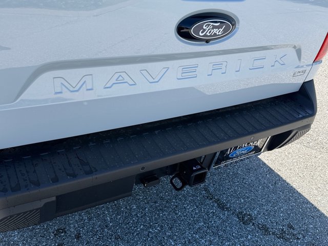 New 2026 Ford Maverick XLT w/ XLT Luxury Package FWD image 18
