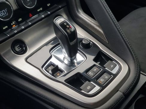 Used 2016 Jaguar F-TYPE Convertible RWD image 22