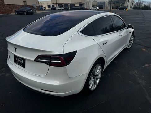 Used 2018 Tesla Model 3 Long Range image 4