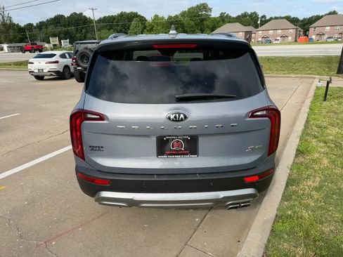 Used 2021 Kia Telluride S FWD image 5
