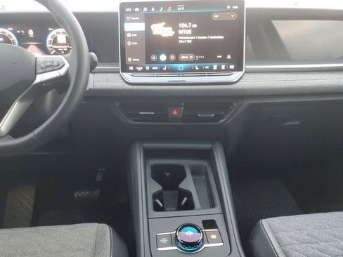 New 2025 Volkswagen Tiguan S image 20