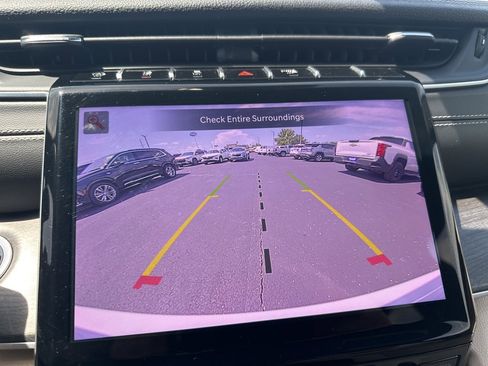 Used 2024 Jeep Grand Cherokee Limited image 55