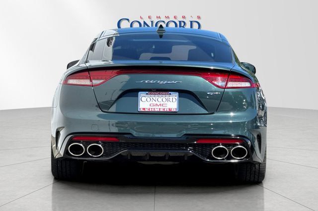 Used 2022 Kia Stinger GT1 RWD image 5