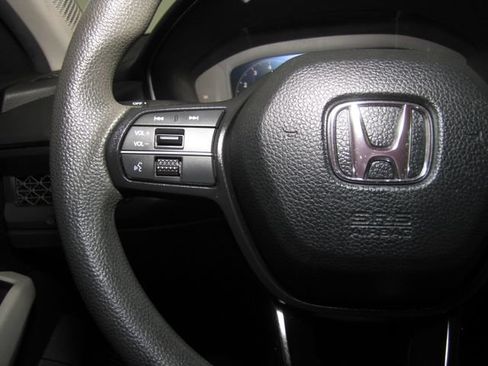 Used 2023 Honda Accord EX image 5