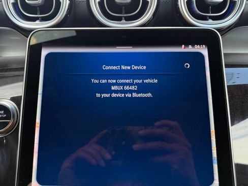 Used 2026 Mercedes-Benz GLC 300 4MATIC image 21