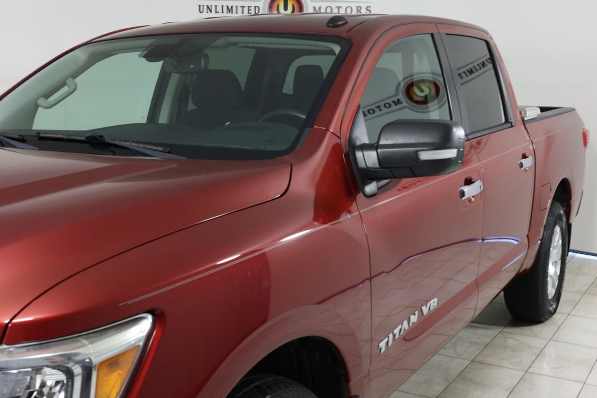 Used 2019 Nissan Titan SV w/ SV Convenience Package AWD/4WD image 45