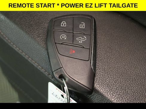 Used 2024 Chevrolet Silverado 1500 LT AWD/4WD image 10