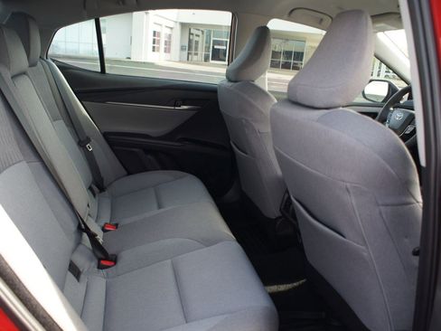 Used 2025 Toyota Camry LE w/ Convenience Package FWD image 21