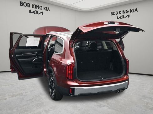 Used 2024 Kia Telluride S w/ S Sunroof Package image 25