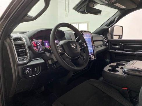 Used 2025 RAM 2500 Big Horn AWD/4WD image 16