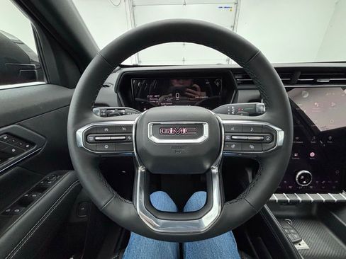 New 2026 GMC Terrain Elevation w/ Elevation Premium Package image 20