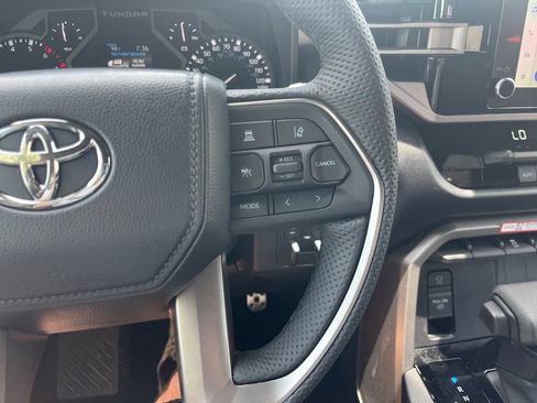 Used 2026 Toyota Tundra SR5 AWD/4WD image 17