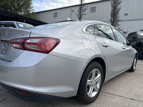 Used 2022 Chevrolet Malibu LT image 6