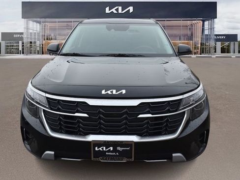 New 2026 Kia Seltos LX image 9