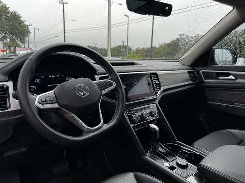Used 2022 Volkswagen Atlas SEL AWD/4WD image 24