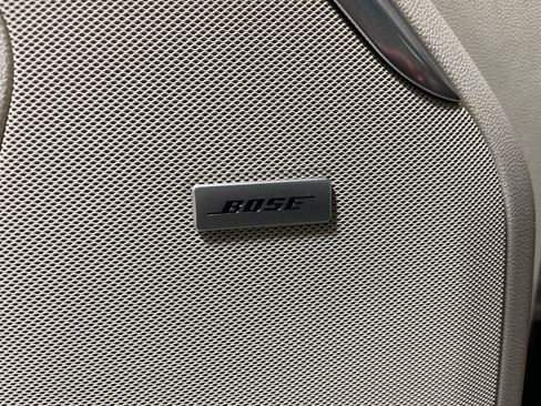 Used 2021 GMC Yukon Denali w/ Denali Premium Package image 14