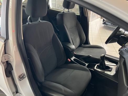 Used 2018 Ford Fiesta SE image 28