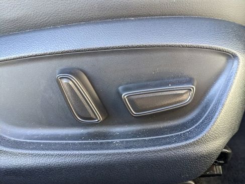 Used 2023 Toyota Camry XSE image 44