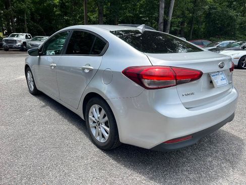 Used 2017 Kia Forte LX w/ LX Popular Package FWD image 31