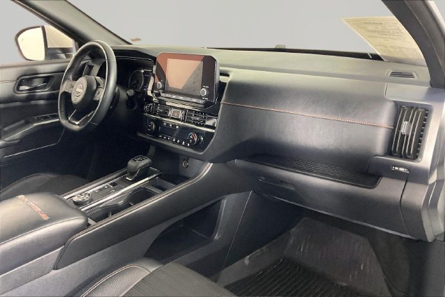 Used 2023 Nissan Pathfinder Rock Creek AWD/4WD image 24