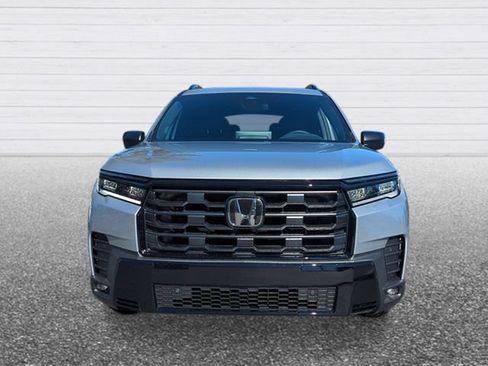 New 2026 Honda Pilot Sport image 8