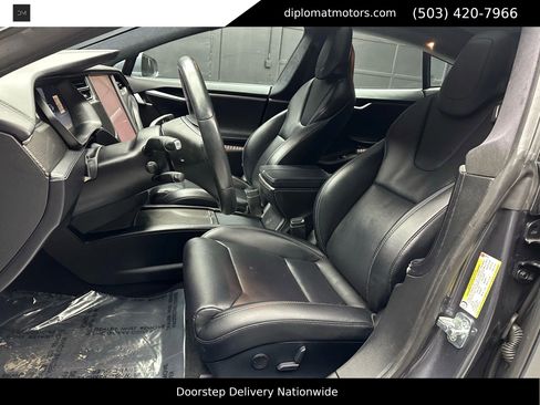 Used 2018 Tesla Model S P100D image 18