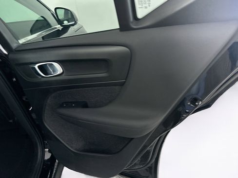 Used 2023 Volvo XC40 B5 Plus w/ Driver Assist Package image 31