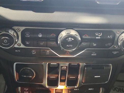 New 2026 Jeep Gladiator Rubicon image 22