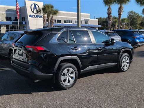 Used 2023 Toyota RAV4 LE image 8