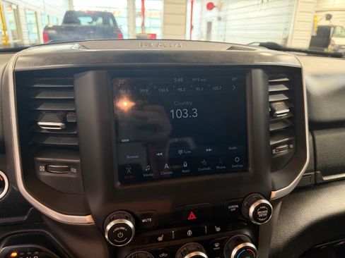 Used 2020 RAM 1500 Big Horn AWD/4WD image 47