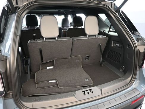 New 2026 Ford Explorer ST-Line w/ ST-Line Street Pack AWD/4WD image 33