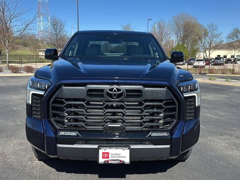 Used 2025 Toyota Tundra Limited w/ TRD Off-Road Package AWD/4WD image 21