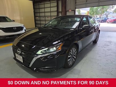 Used 2025 Nissan Altima 2.5 SV