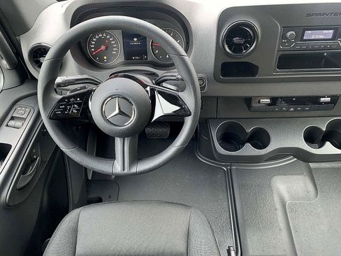 New 2025 Mercedes-Benz Sprinter 3500 image 11