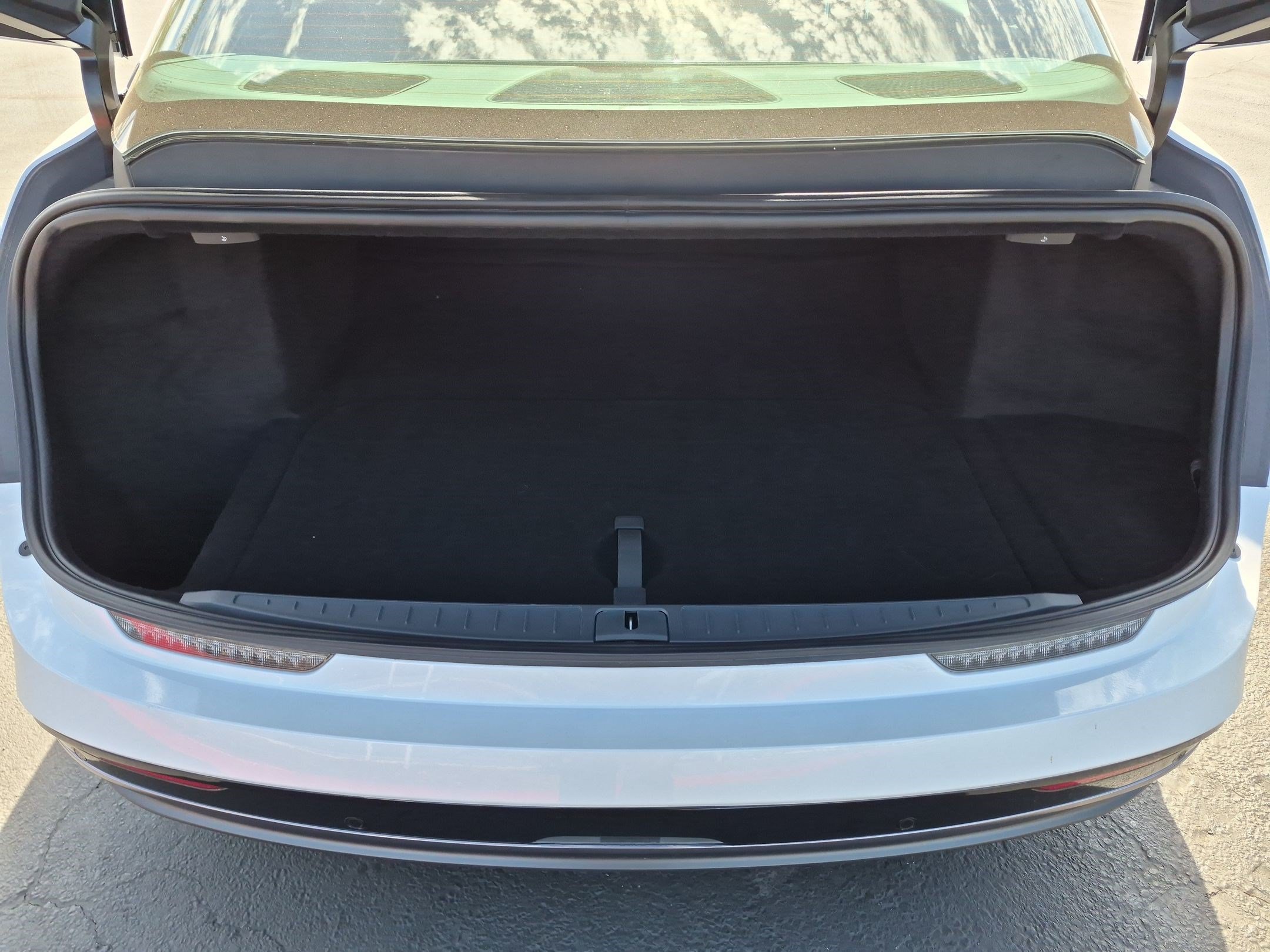Used 2026 Lucid Air Pure RWD image 31