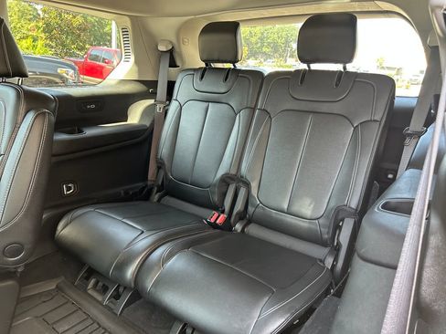 Used 2023 Jeep Grand Cherokee L Limited RWD image 14