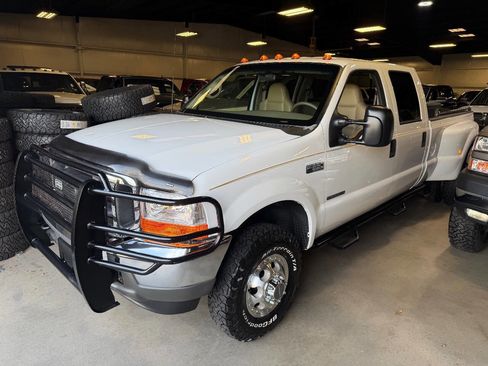 Used 2002 Ford F350 Lariat AWD/4WD image 40