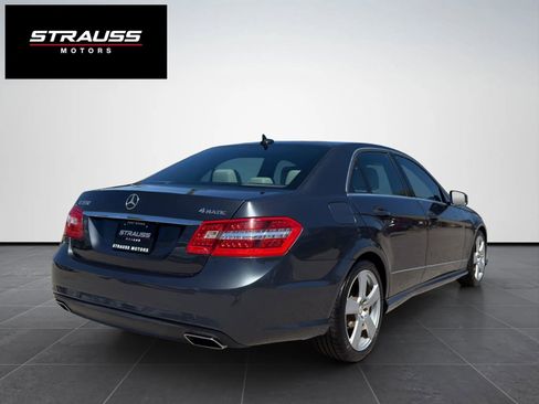 Used 2011 Mercedes-Benz E 350 4MATIC Sedan image 10