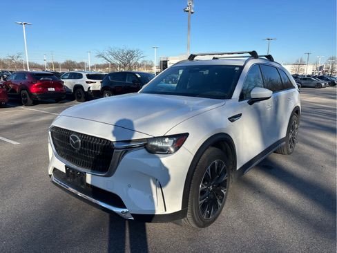 Used 2024 MAZDA CX-90 Plug-In Hybrid w/ Premium Plus image 2
