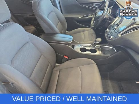 Used 2023 Chevrolet Malibu LT FWD image 10