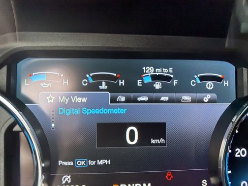 Used 2019 Ford Expedition XLT w/ Equipment Group 202A AWD/4WD image 25