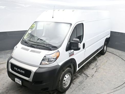 Used 2021 RAM ProMaster 2500 image 21