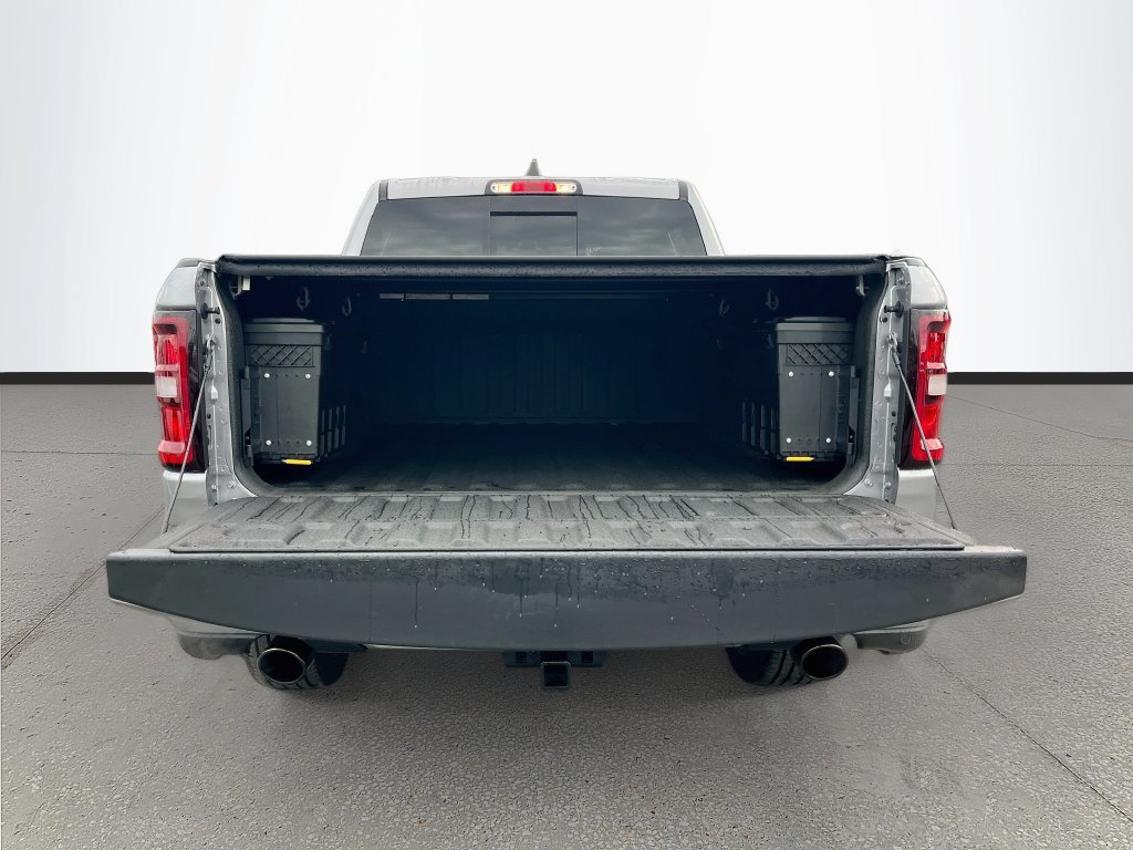 Used 2025 RAM 1500 Laramie w/ Night Edition AWD/4WD image 26