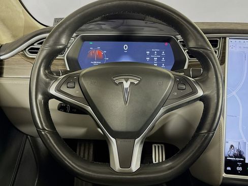 Used 2016 Tesla Model S P90D image 17