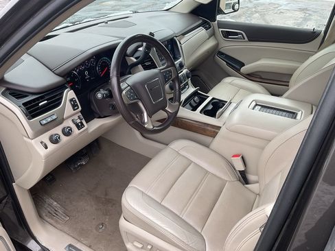 Used 2019 GMC Yukon Denali w/ Enhanced Security Package AWD/4WD image 10