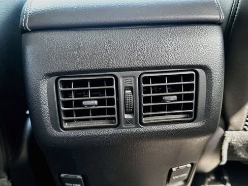 Used 2019 Toyota 4Runner SR5 Premium AWD/4WD image 29