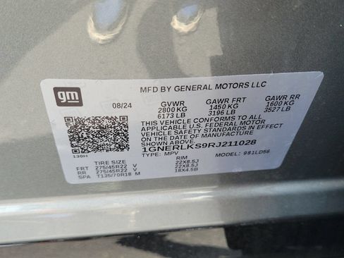 Used 2024 Chevrolet Traverse RS FWD image 35